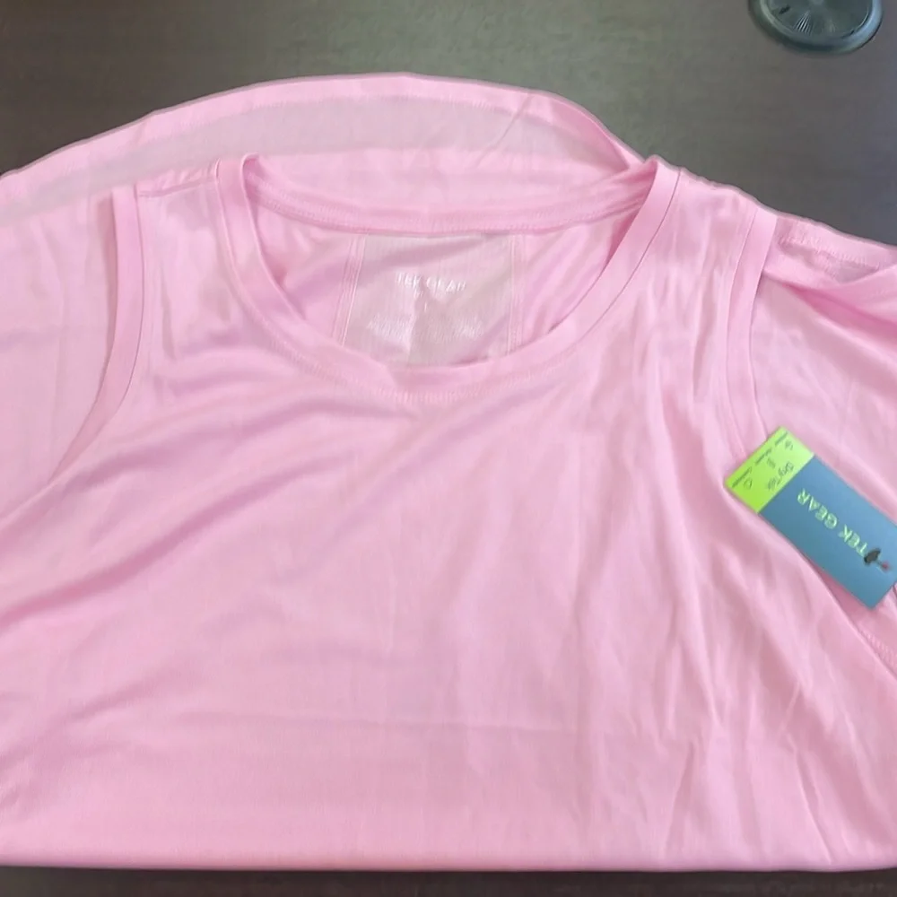 Tank Tops - Picture 2 of 8